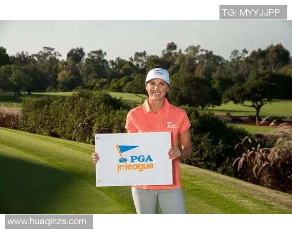 哪位足球明星驾驶摩根汽车展现独特魅力与个性风采 哪位足球明星驾驶摩根汽车展现独特魅力与个性风采