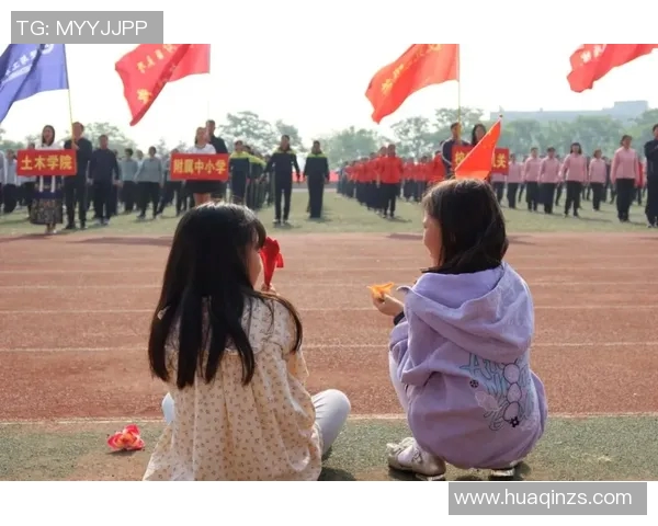 趣味篮球小游戏让体育课充满活力与乐趣提升学生团队合作与运动技能